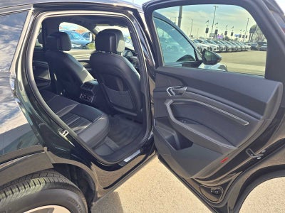 2024 Audi Q8 e-tron Sportback S line Premium