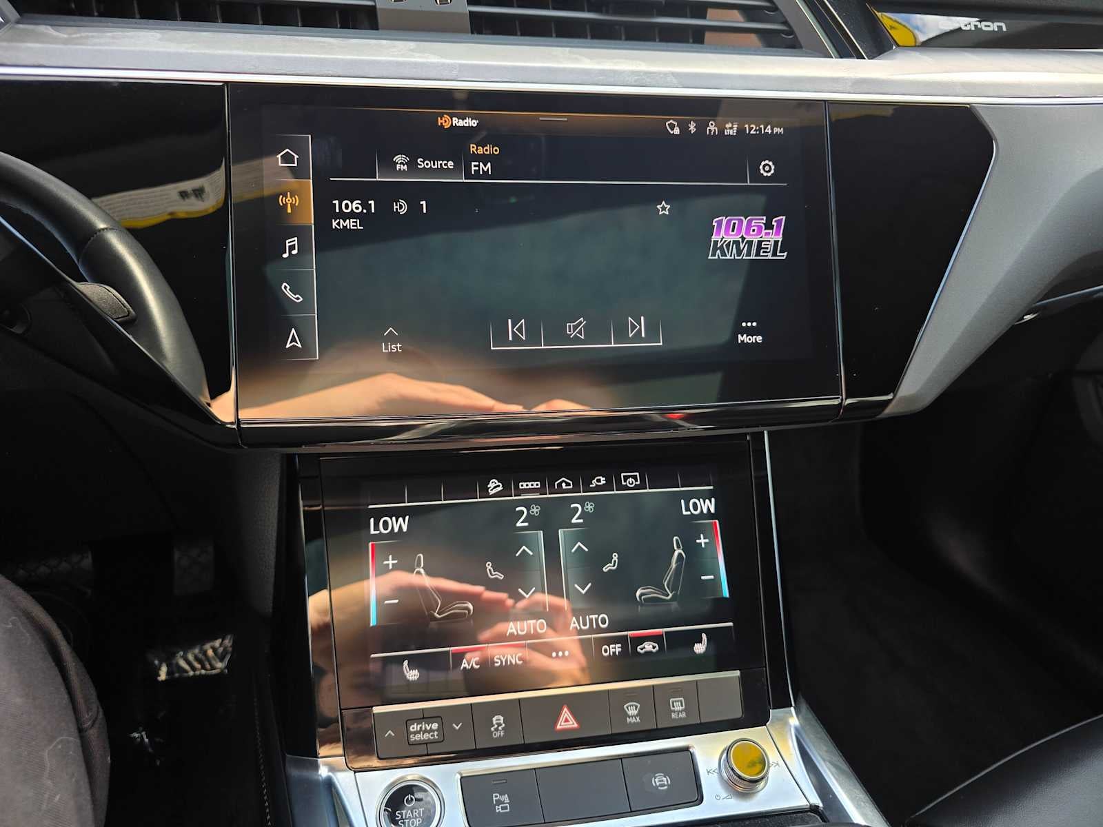 2024 Audi Q8 e-tron Sportback S line Premium