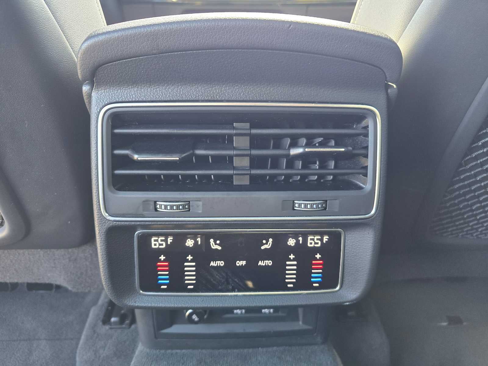 2019 Audi Q8 Premium Plus