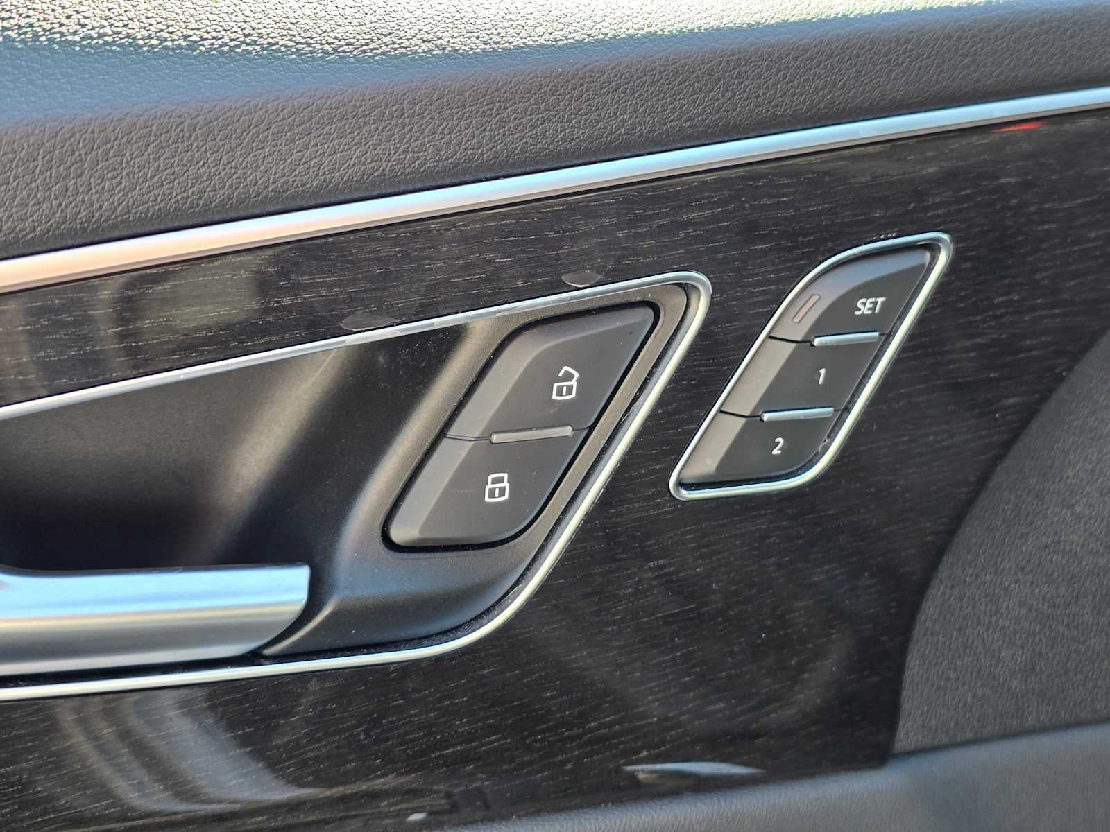 2019 Audi Q8 Premium Plus