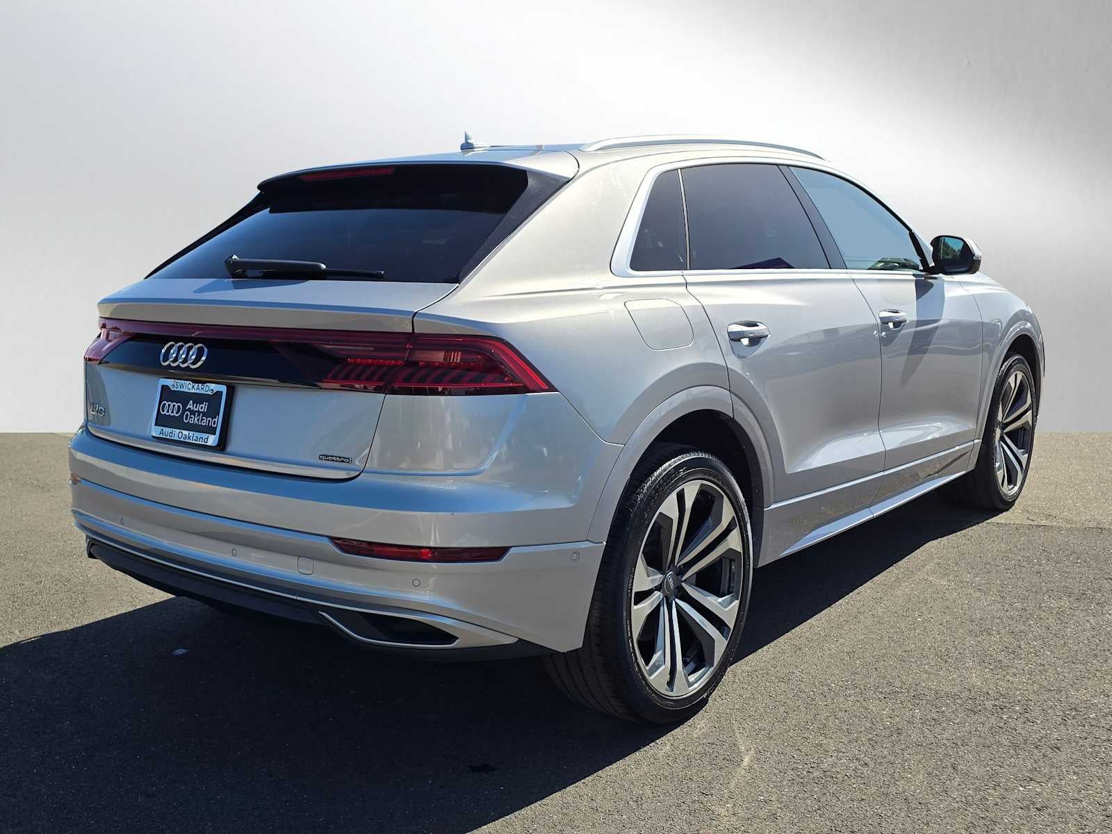 2019 Audi Q8 Premium Plus