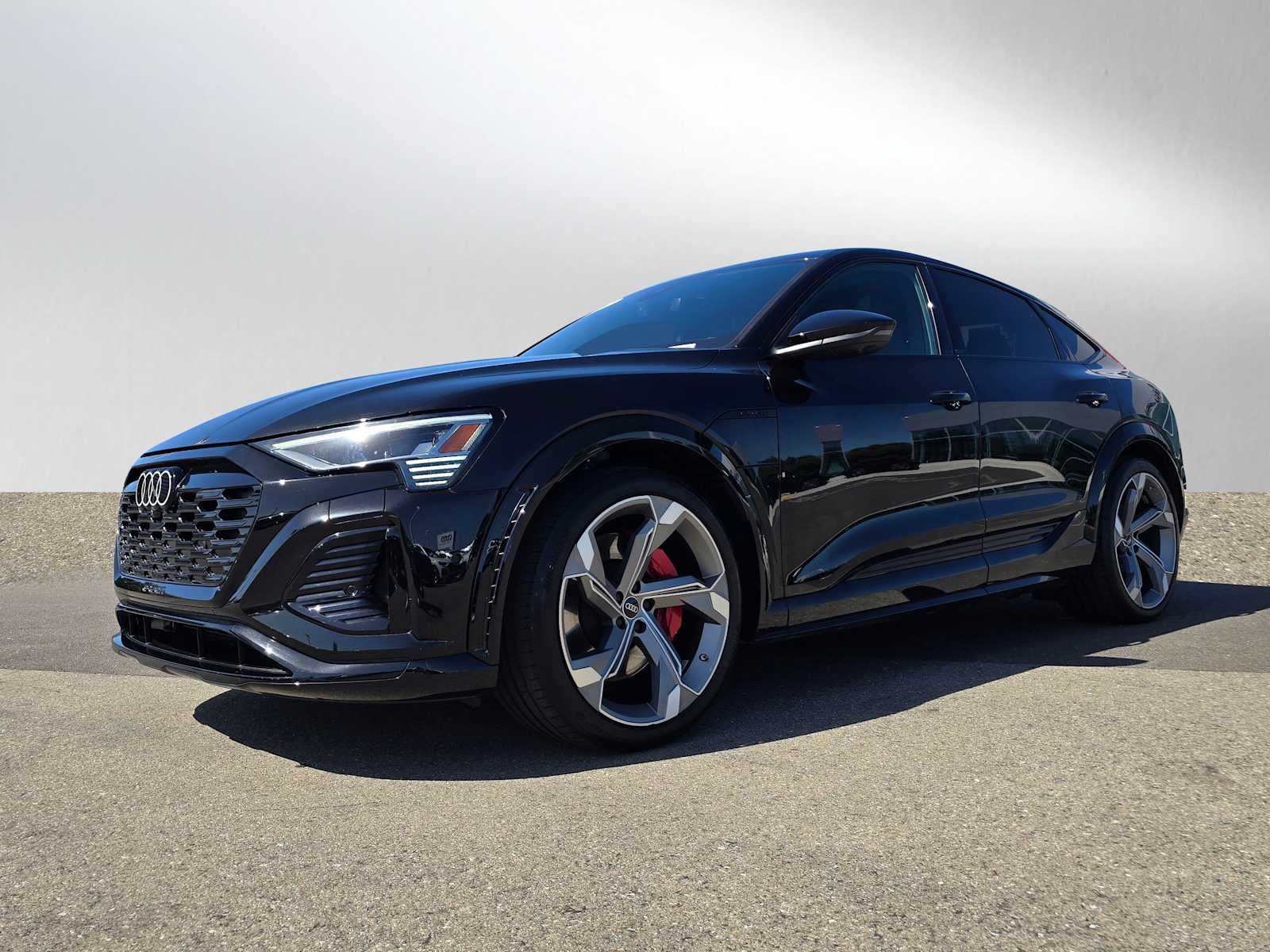 2024 Audi SQ8 e-tron Sportback Prestige