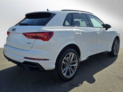 2023 Audi Q3 S line Premium