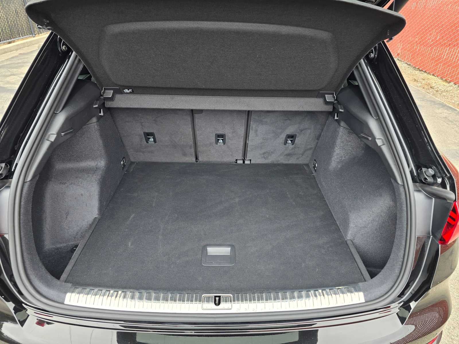 2023 Audi Q3 S line Premium