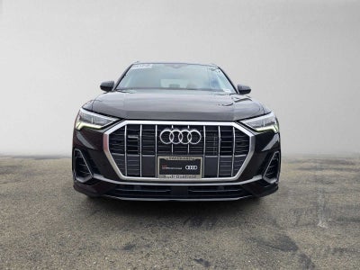 2023 Audi Q3 S line Premium