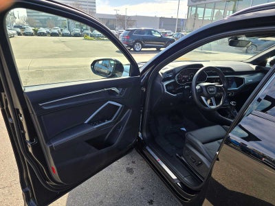 2025 Audi Q3 S line Premium