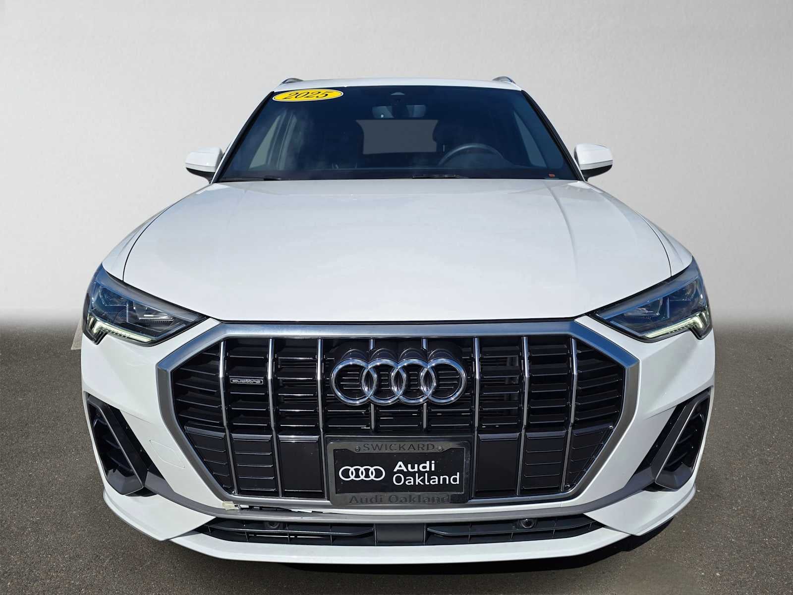2025 Audi Q3 S line Premium