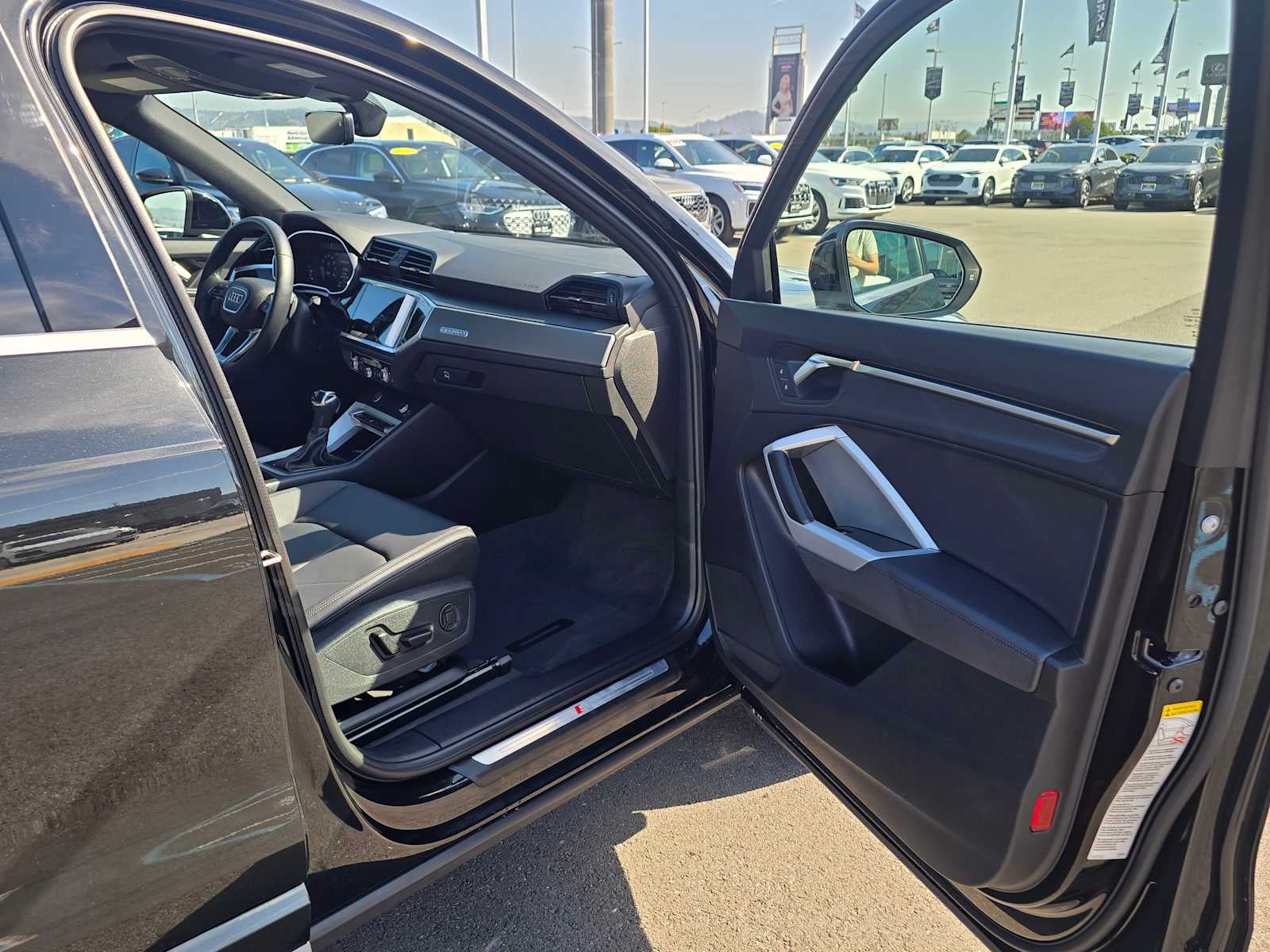 2025 Audi Q3 S line Premium