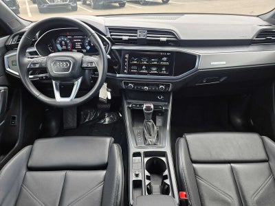 2025 Audi Q3 S line Premium