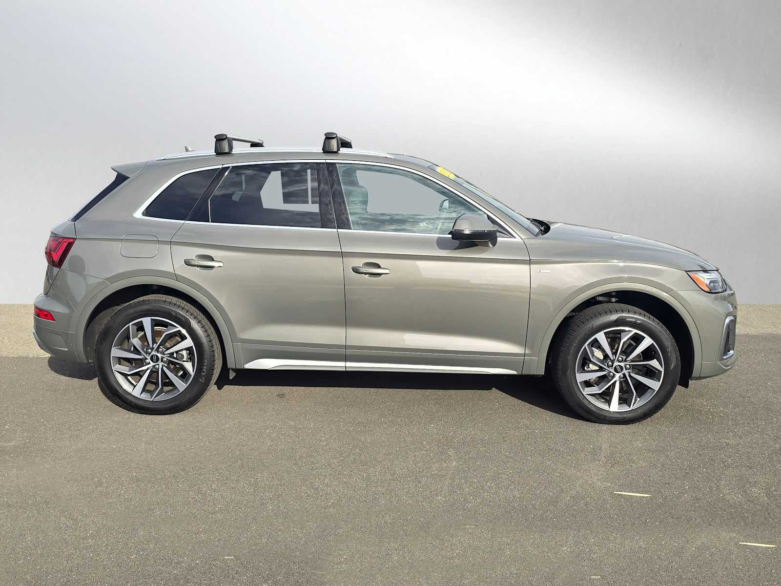 2025 Audi Q5 S line Premium Plus