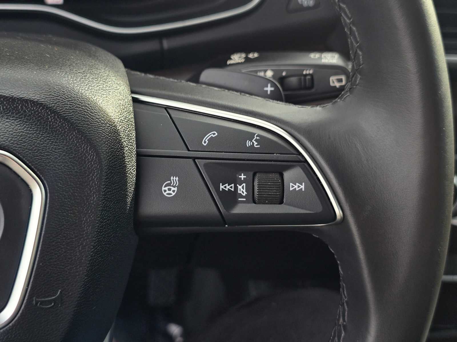 2025 Audi Q5 S line Premium Plus