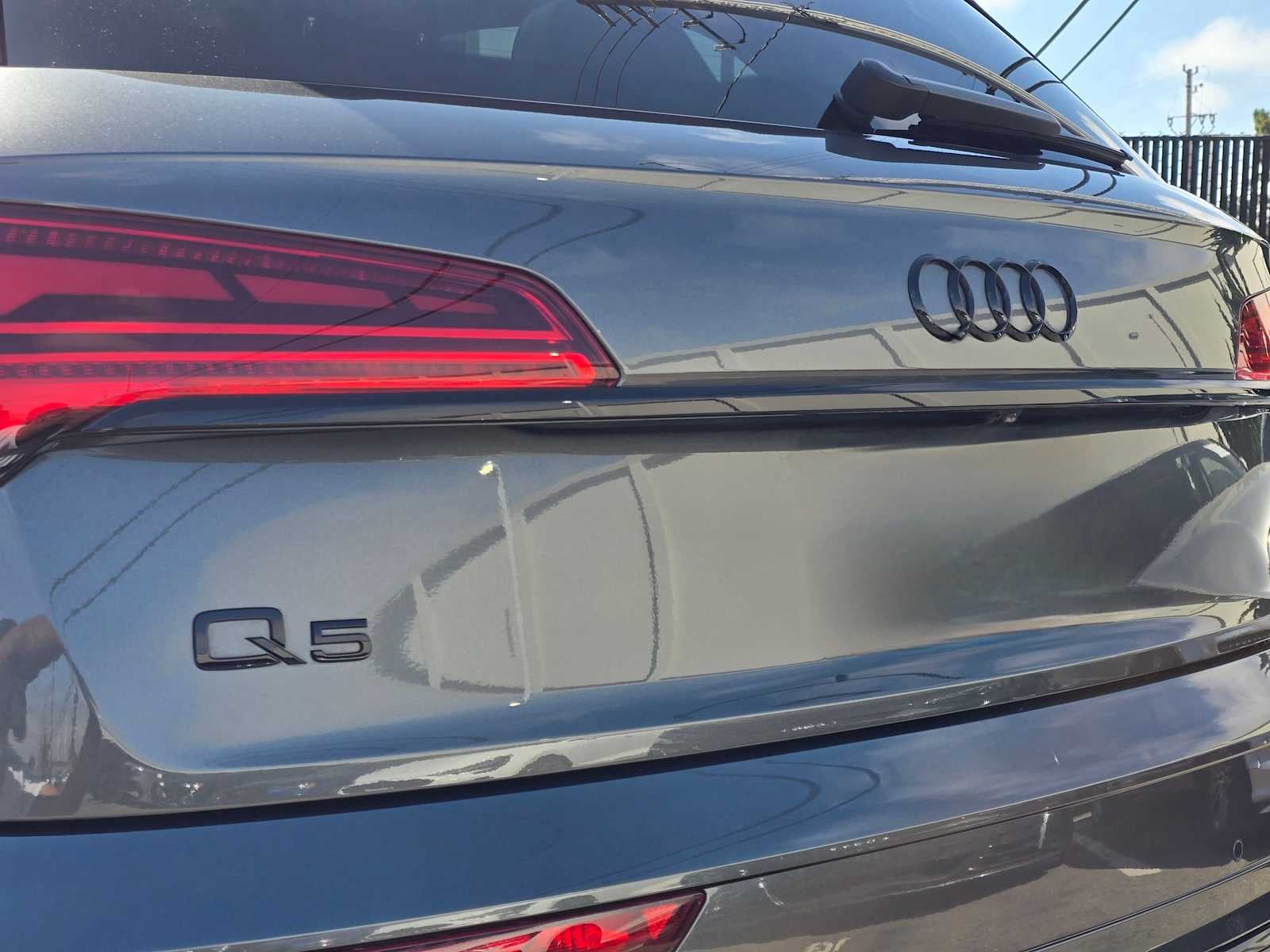 2023 Audi Q5 S line Premium Plus