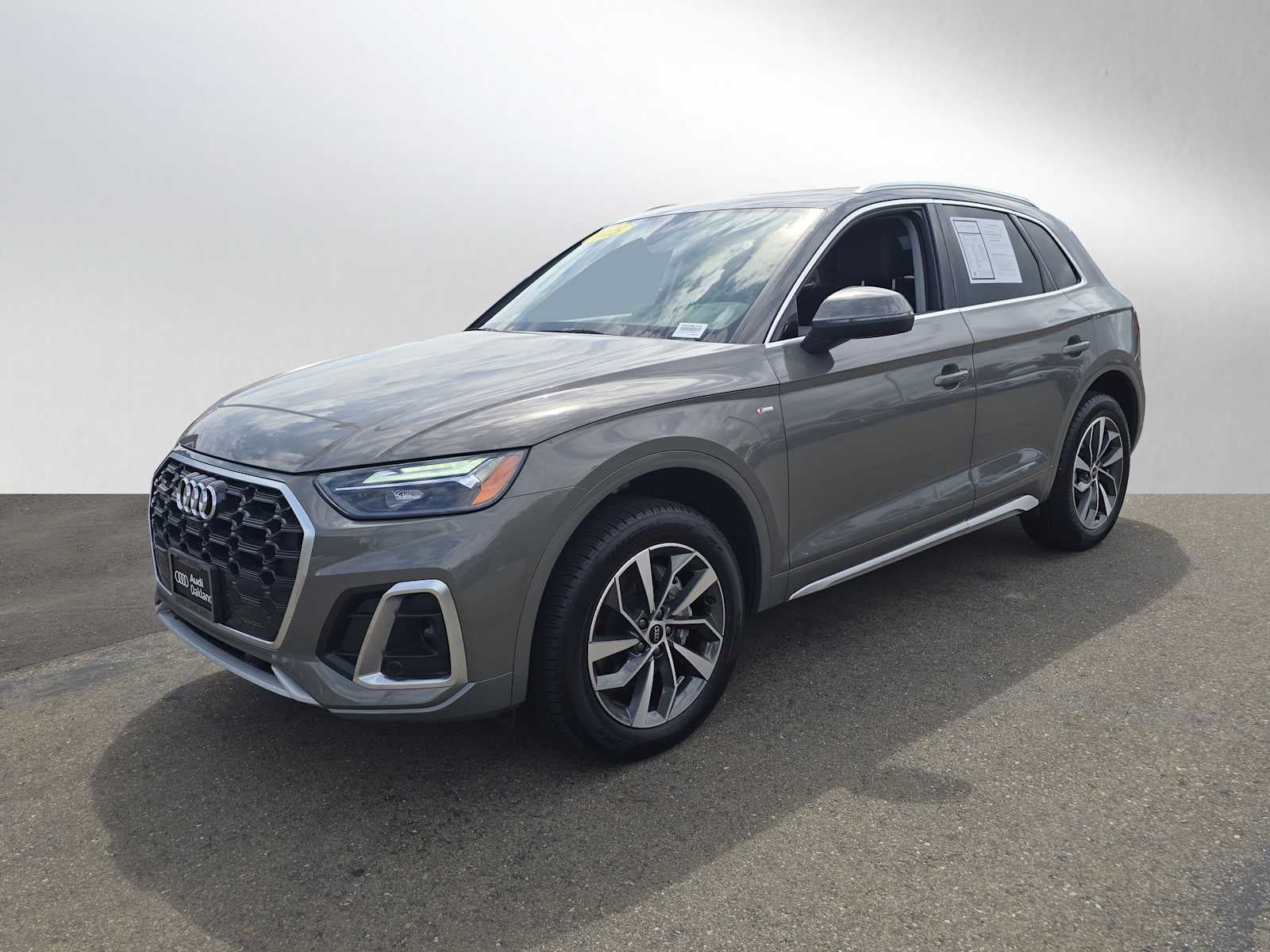 2025 Audi Q5 S line Premium Plus