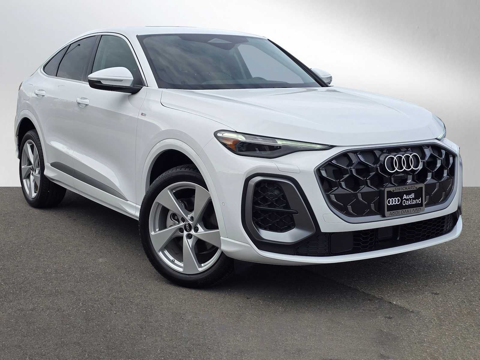 2025 Audi New Q5 Sportback Premium Plus