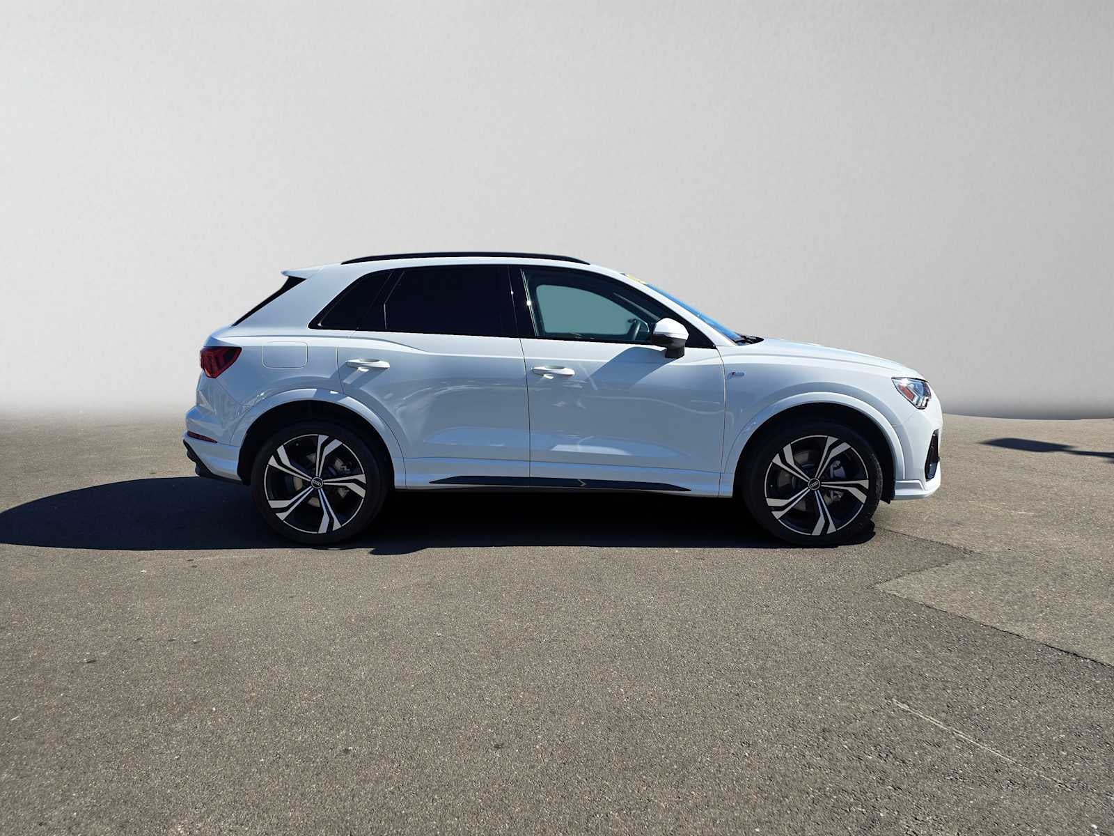 2023 Audi Q3 S line Premium Plus