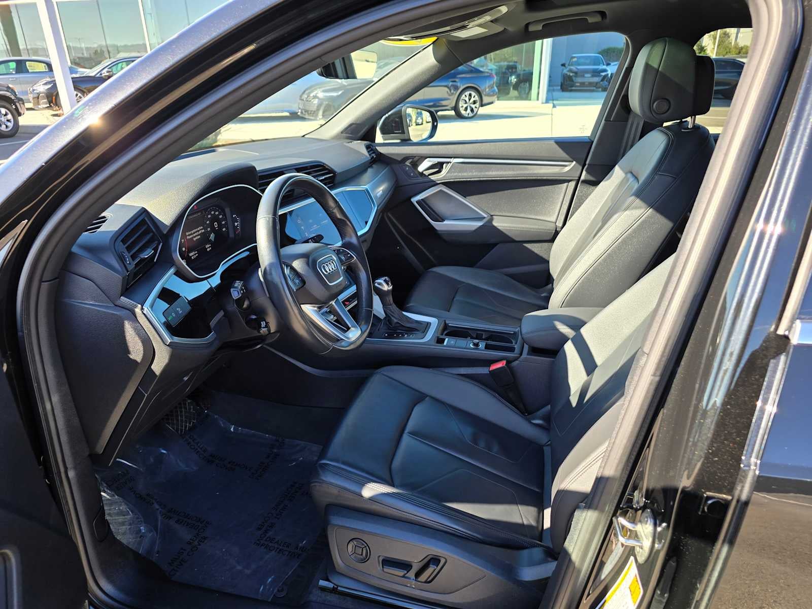 2024 Audi Q3 S line Premium Plus