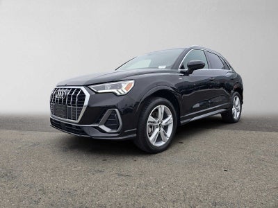 2023 Audi Q3 S line Premium Plus