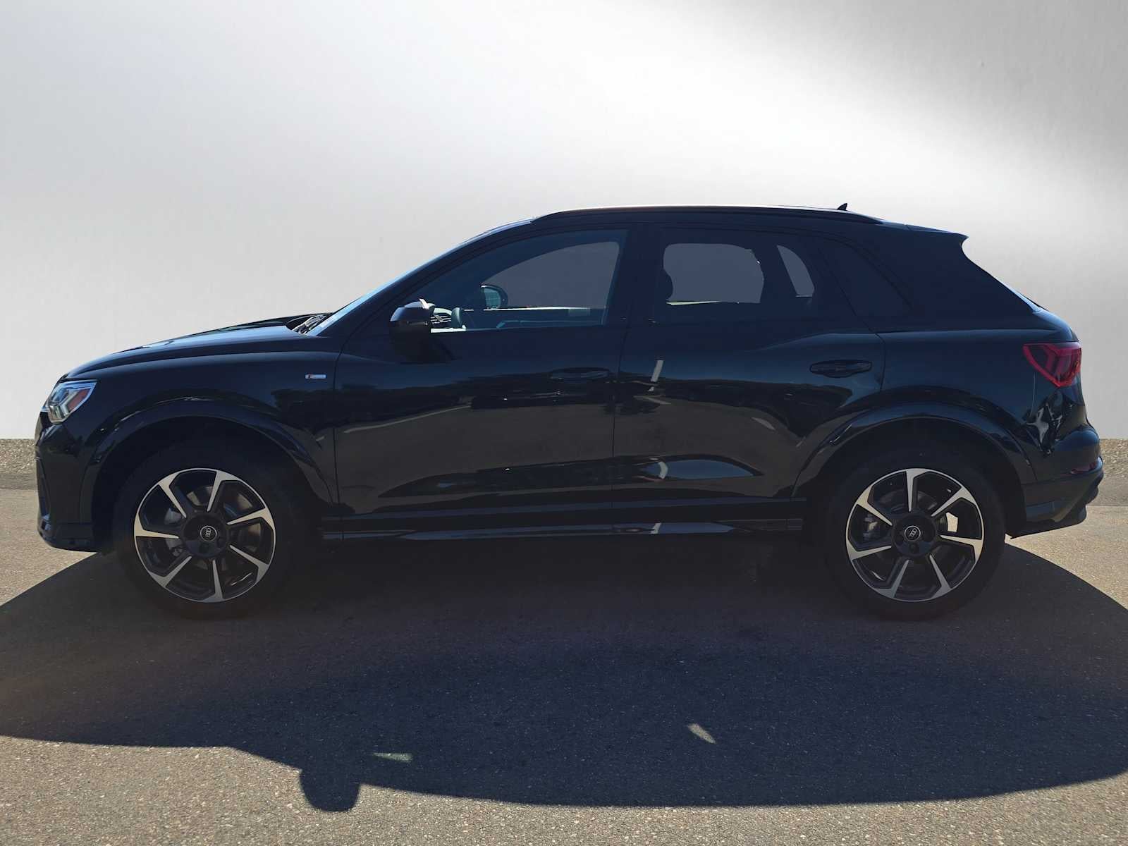 2025 Audi Q3 S line Premium Plus