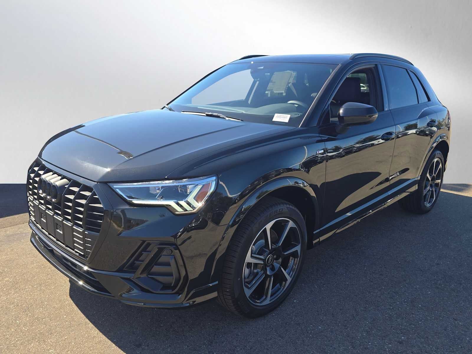 2025 Audi Q3 S line Premium Plus