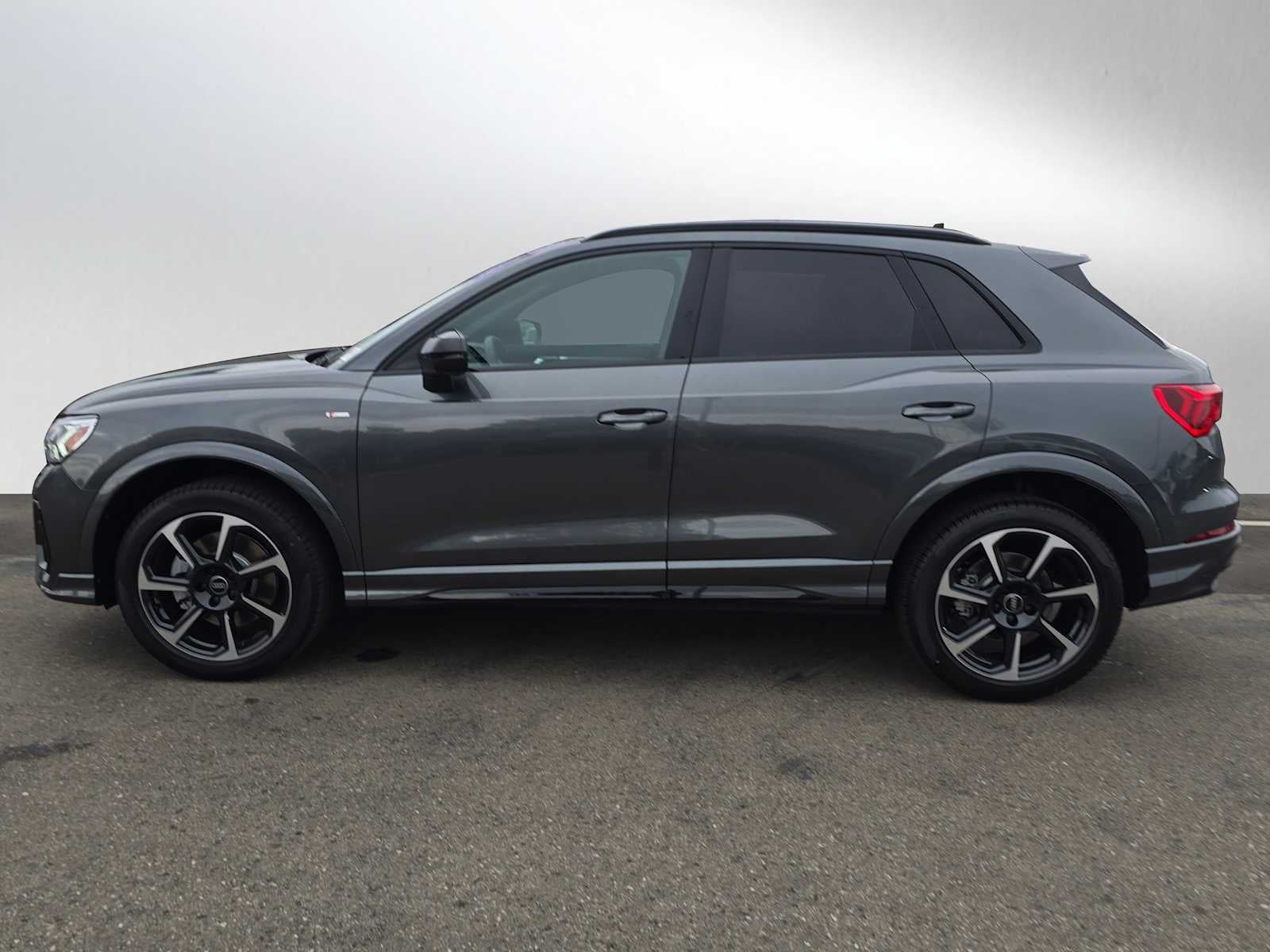 2025 Audi Q3 S line Premium Plus