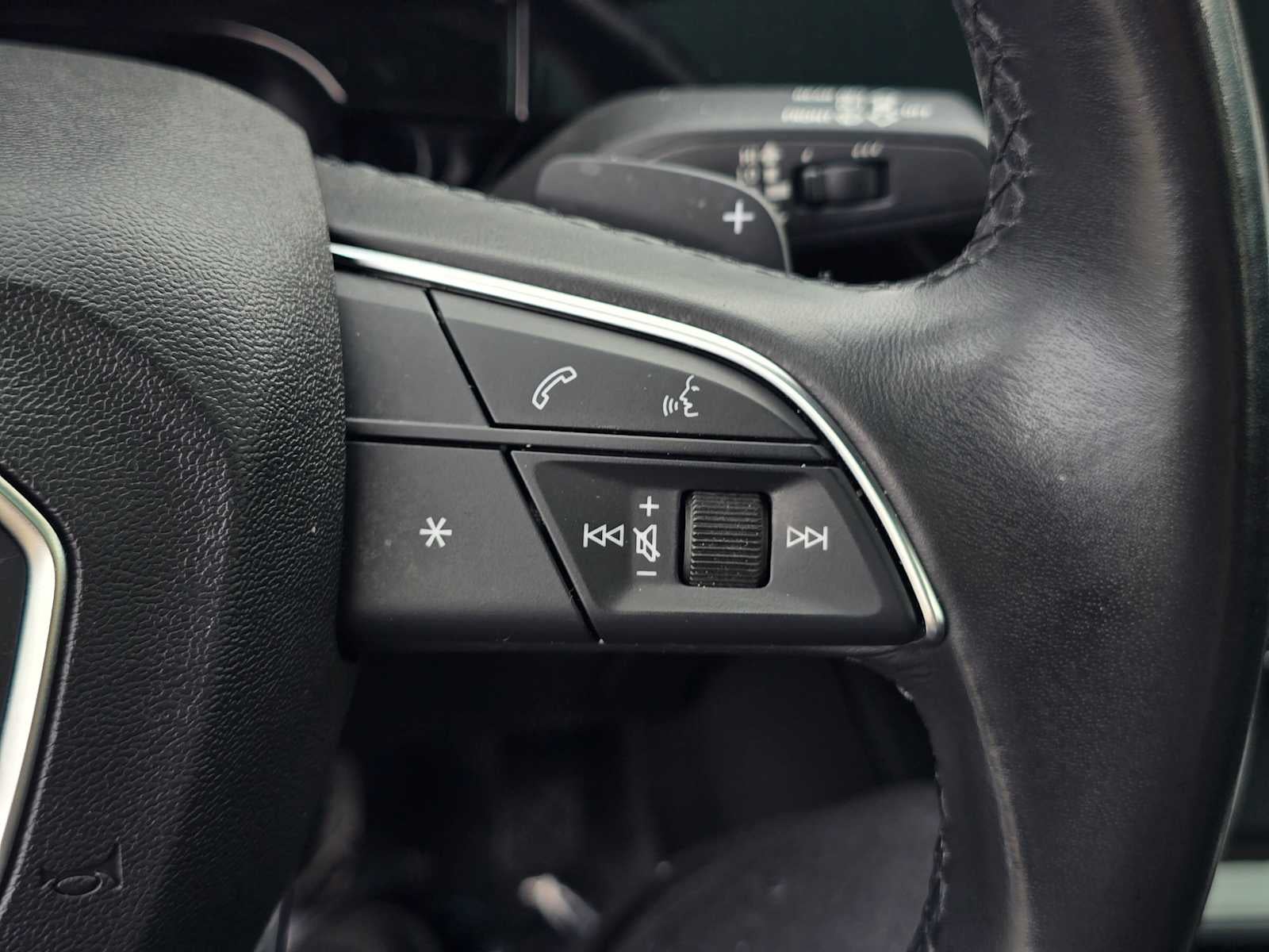 2024 Audi Q3 S line Premium Plus