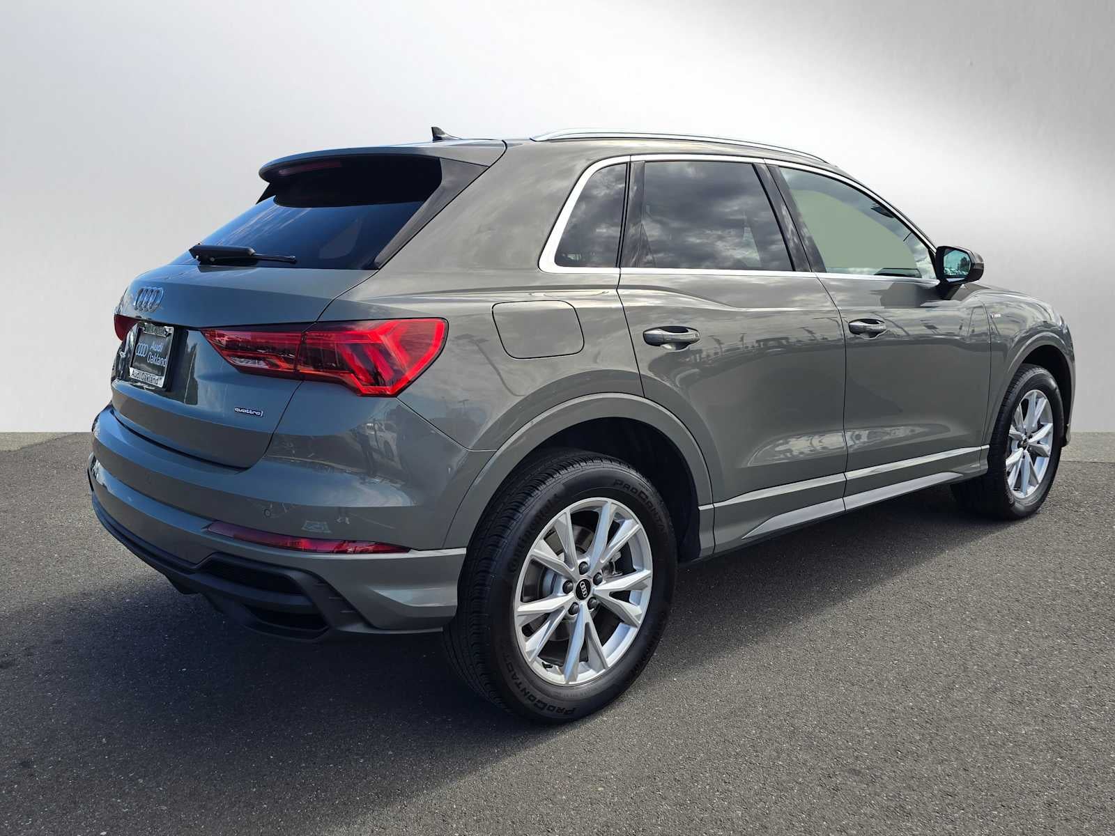 2023 Audi Q3 S line Premium Plus