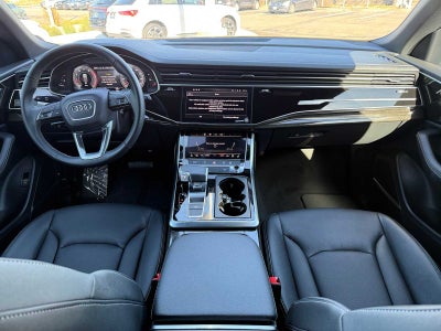 2025 Audi Q8 Premium Plus