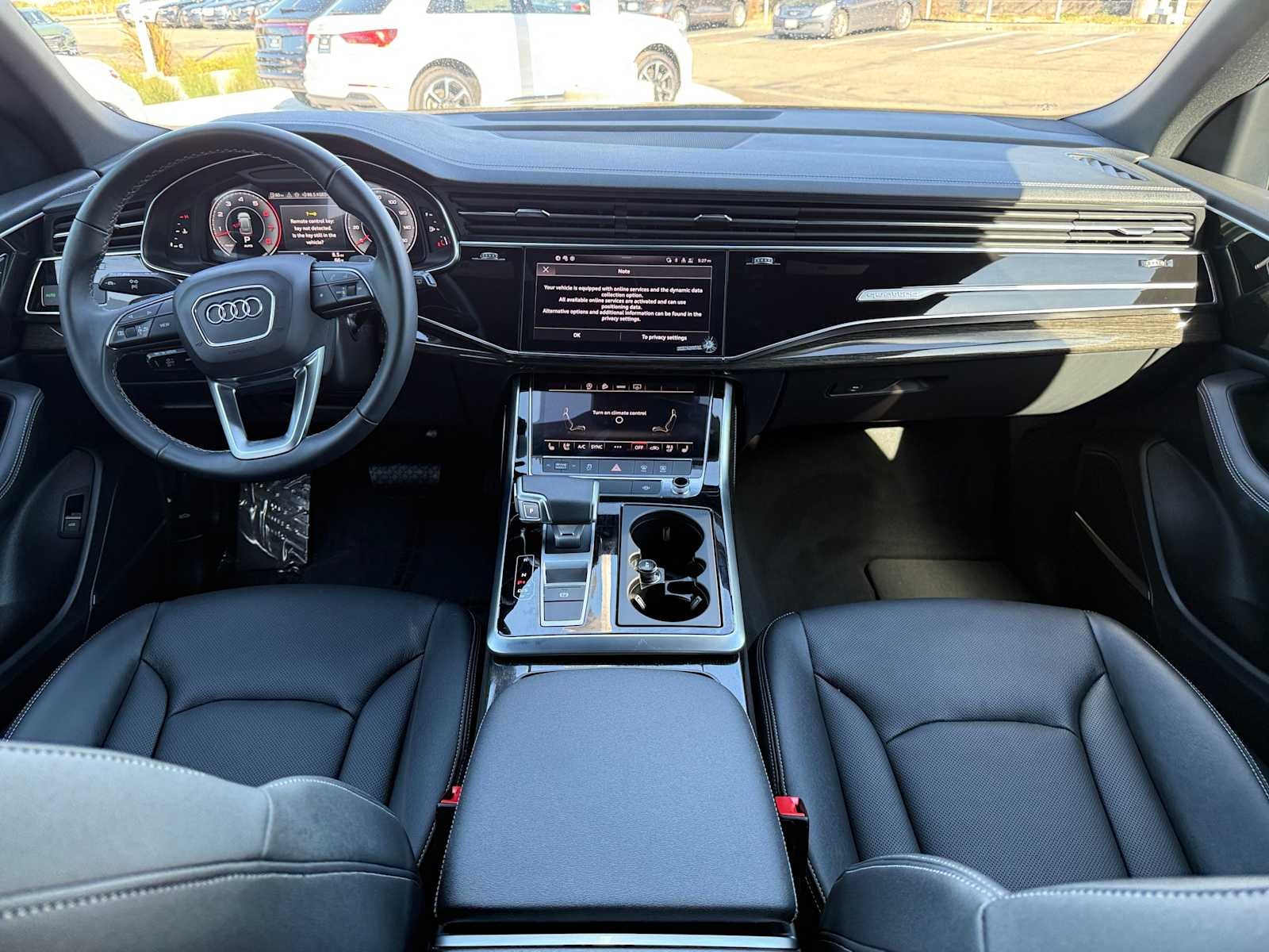2025 Audi Q8 Premium Plus