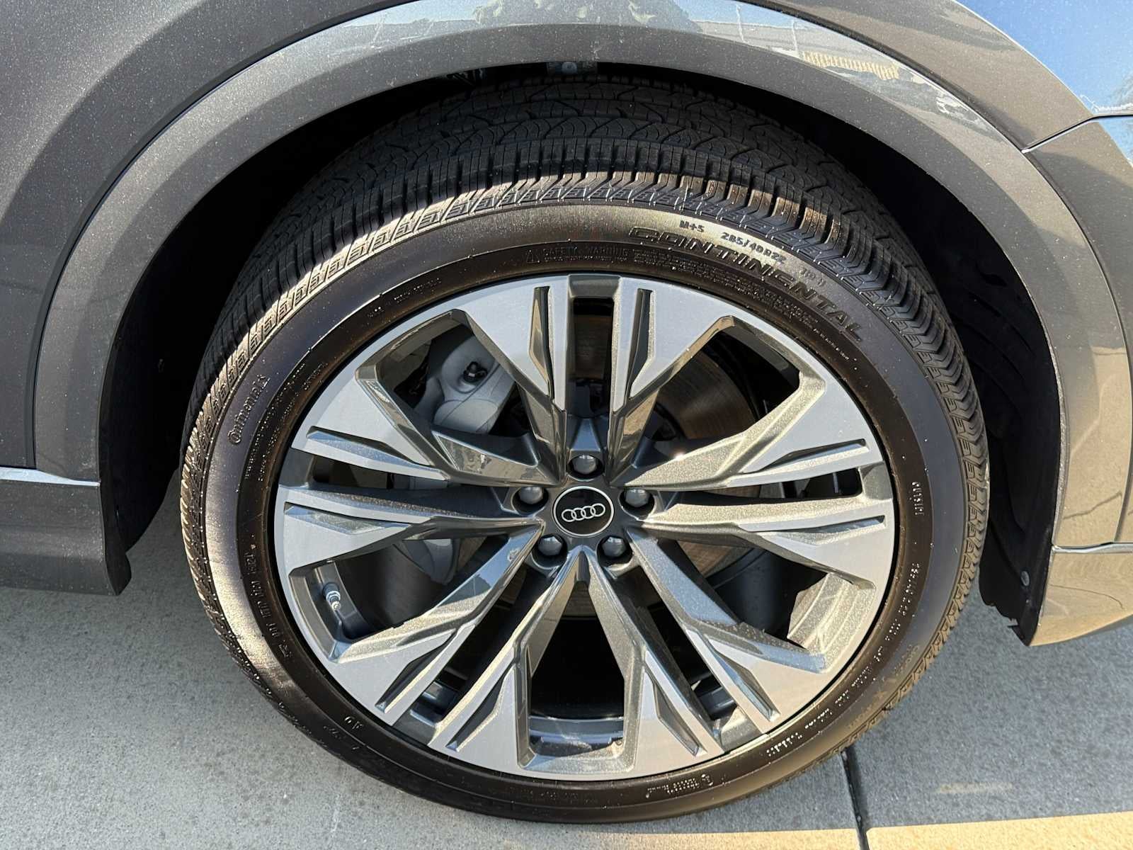 2025 Audi Q8 Premium Plus
