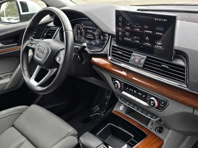 2023 Audi Q5 S line Prestige