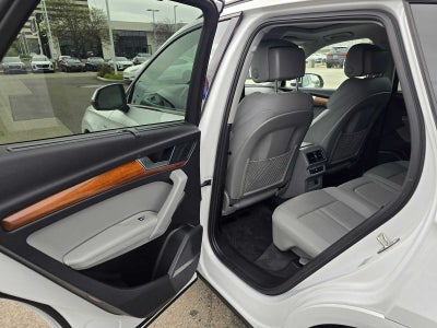 2023 Audi Q5 S line Prestige