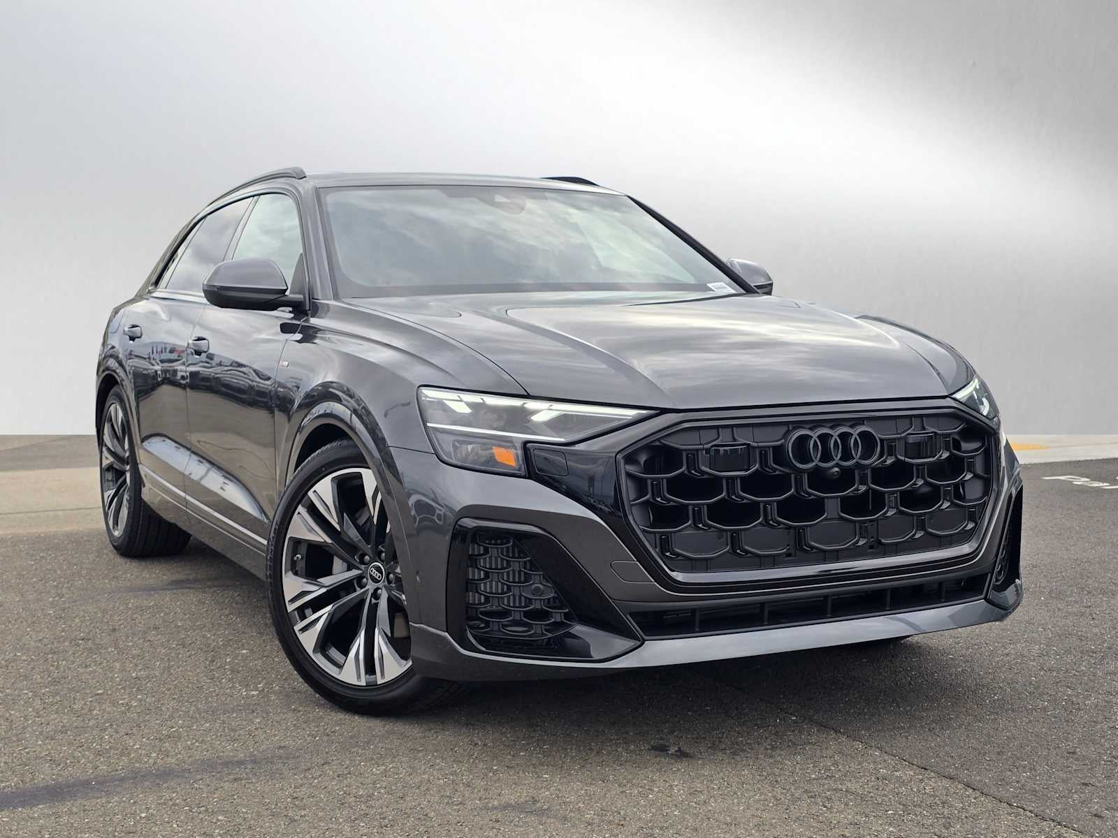 2026 Audi Q8 Prestige