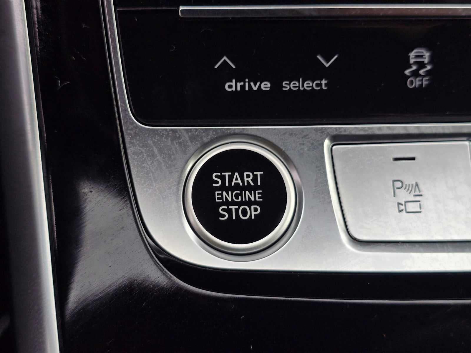 2026 Audi Q8 Prestige