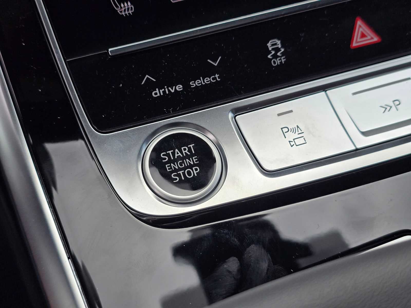 2026 Audi Q8 Prestige