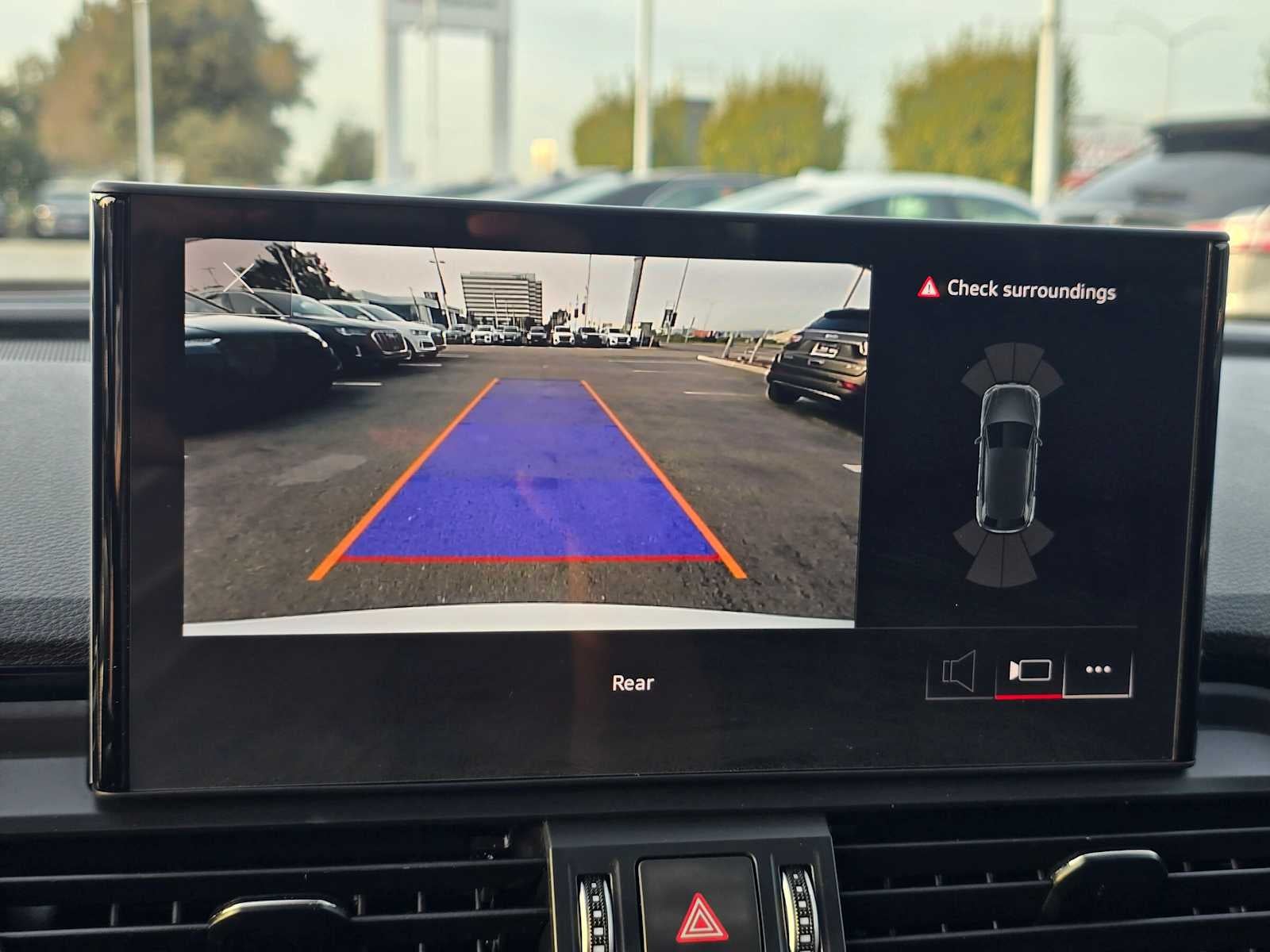 2025 Audi Q5 S line Premium