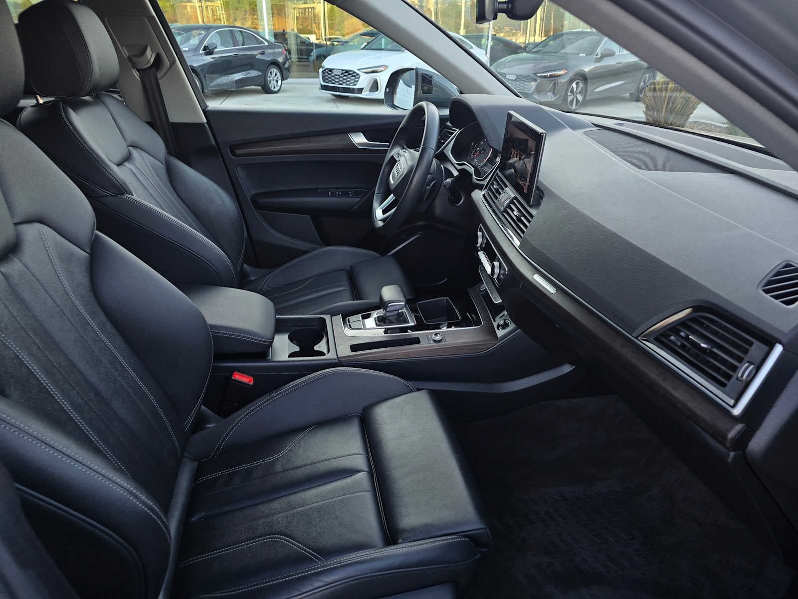 2025 Audi Q5 S line Premium