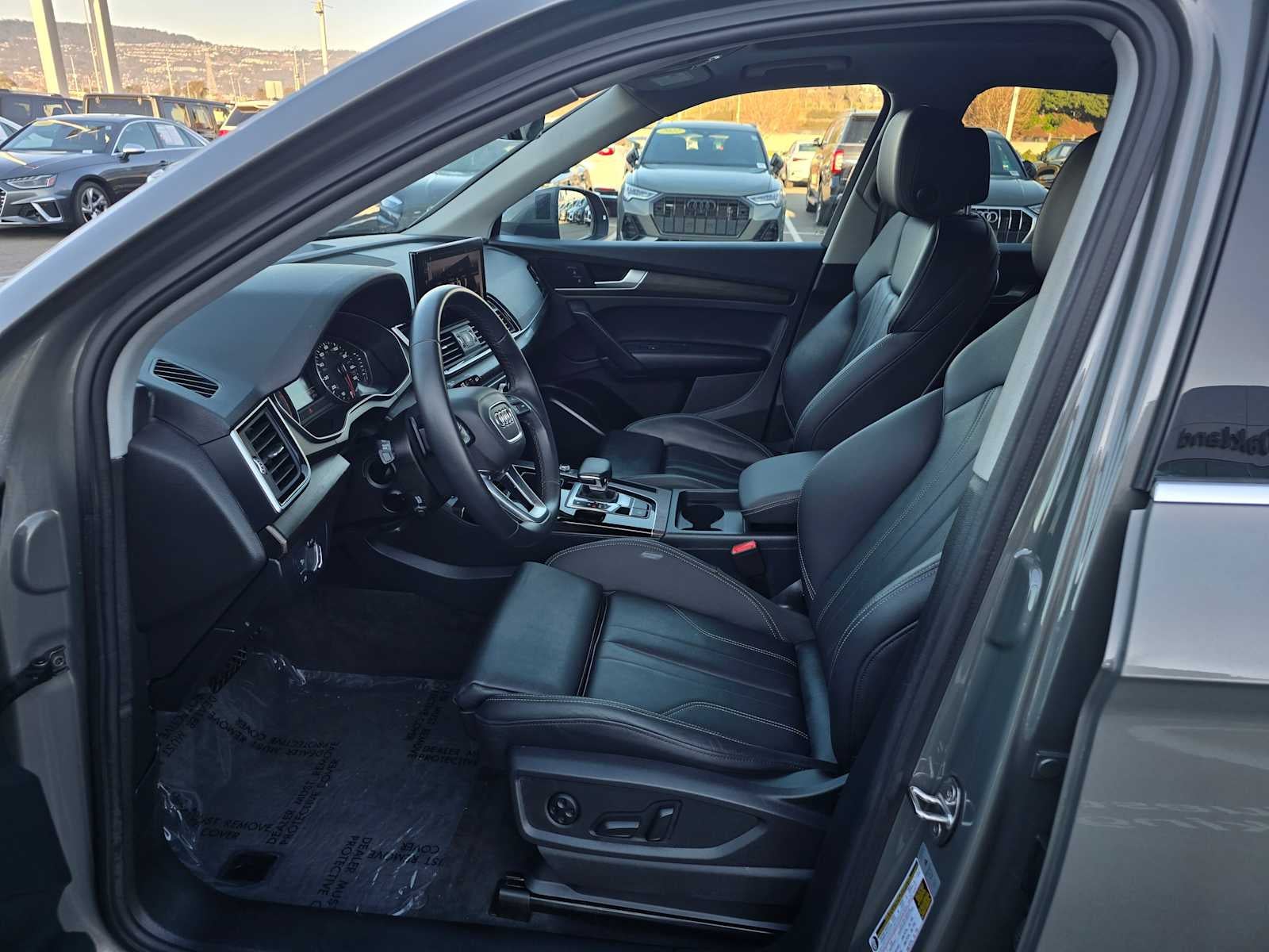 2025 Audi Q5 S line Premium