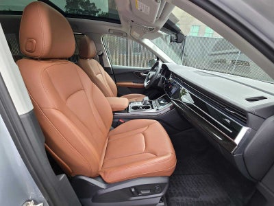 2023 Audi Q7 Premium Plus