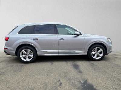2023 Audi Q7 Premium Plus