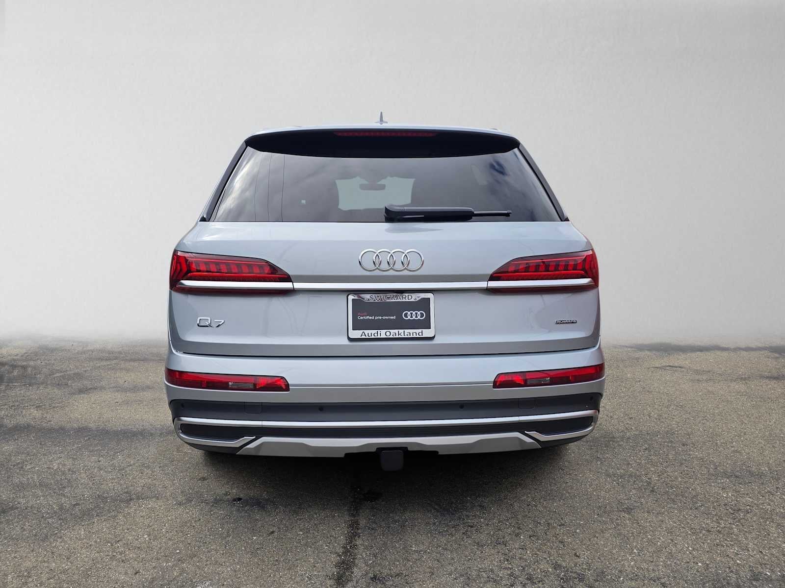 2023 Audi Q7 Premium Plus