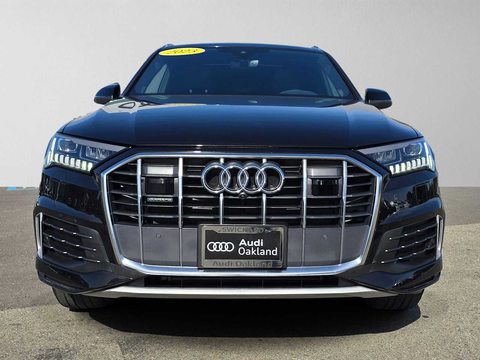 2023 Audi Q7 Premium Plus