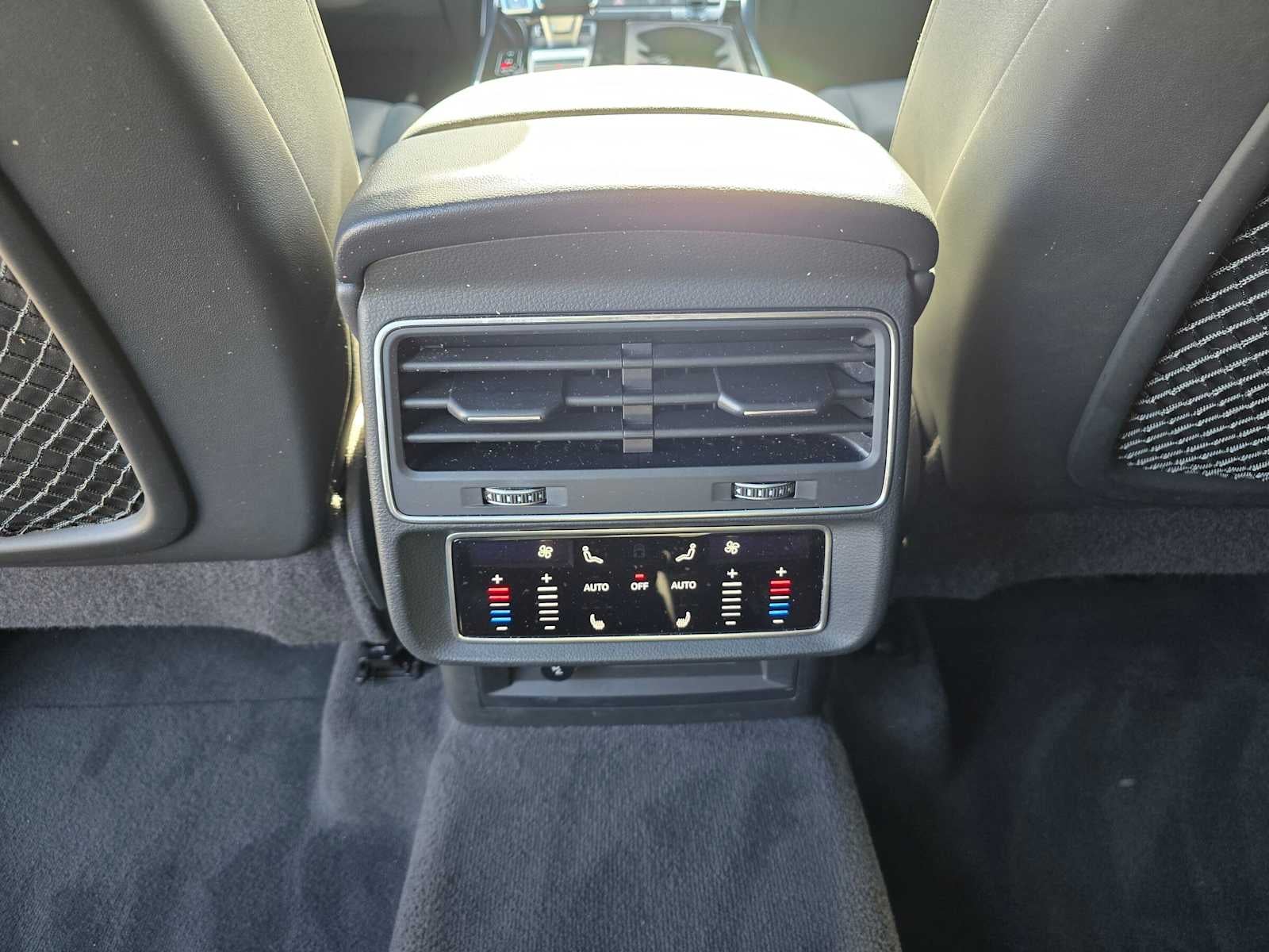 2023 Audi Q7 Premium Plus