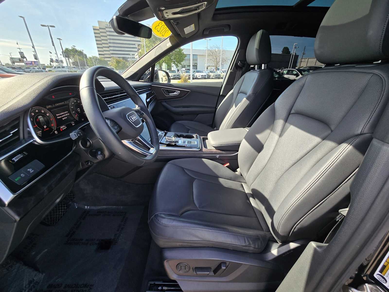 2023 Audi Q7 Premium Plus