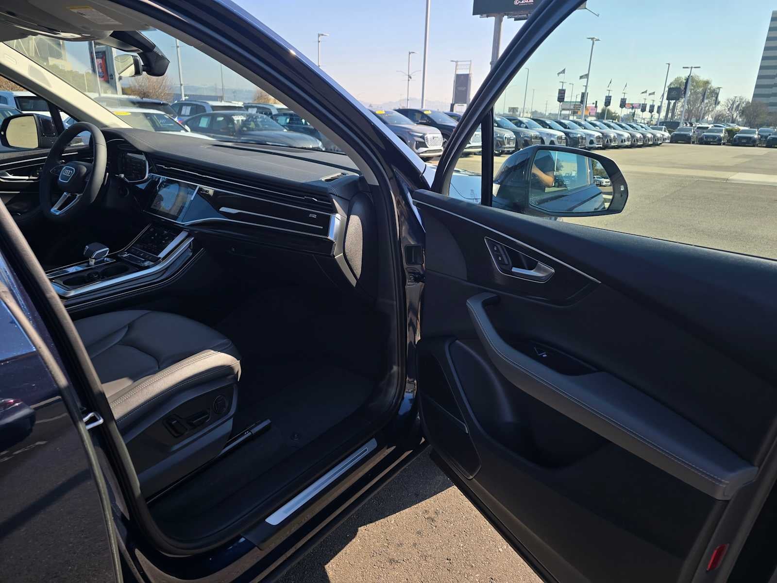 2026 Audi Q7 Premium Plus
