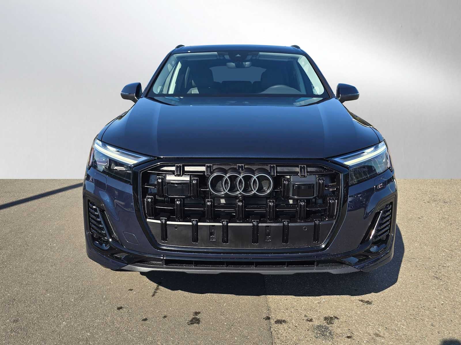 2026 Audi Q7 Premium Plus