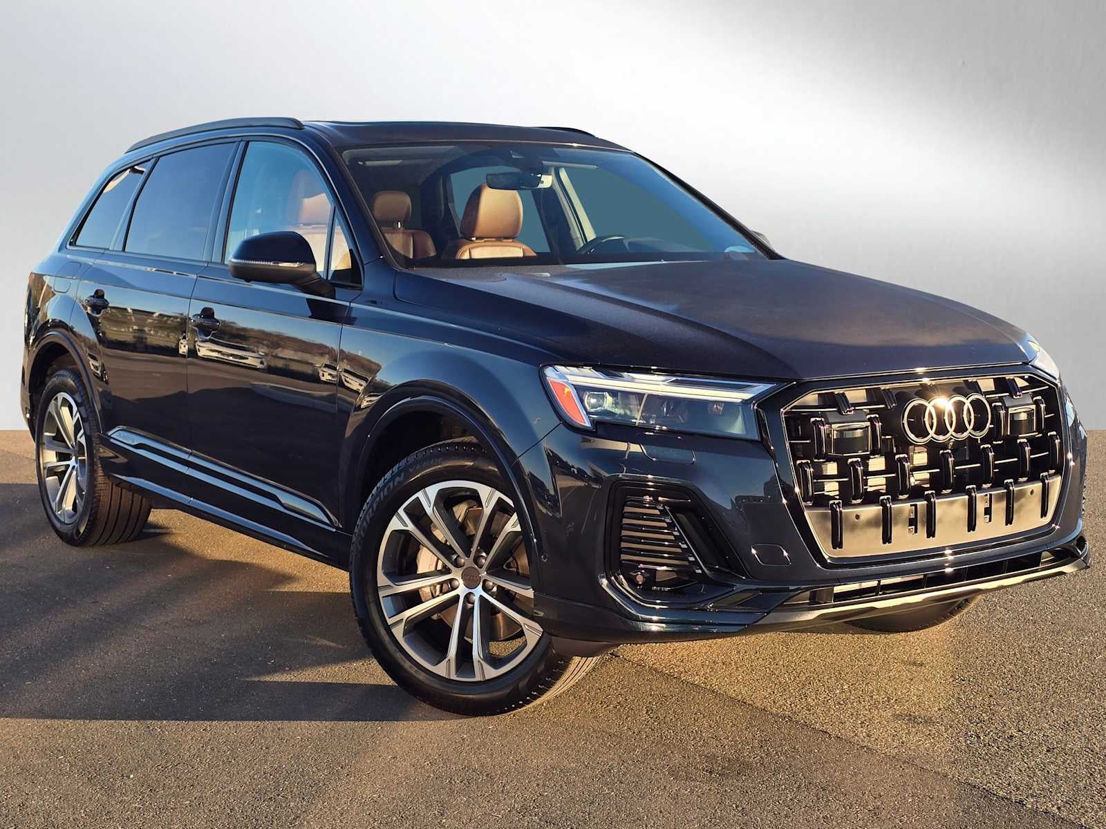 2026 Audi Q7 Premium Plus