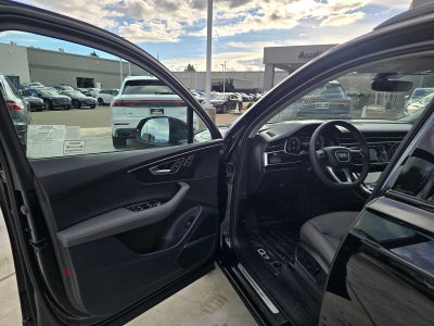 2025 Audi Q7 Premium Plus