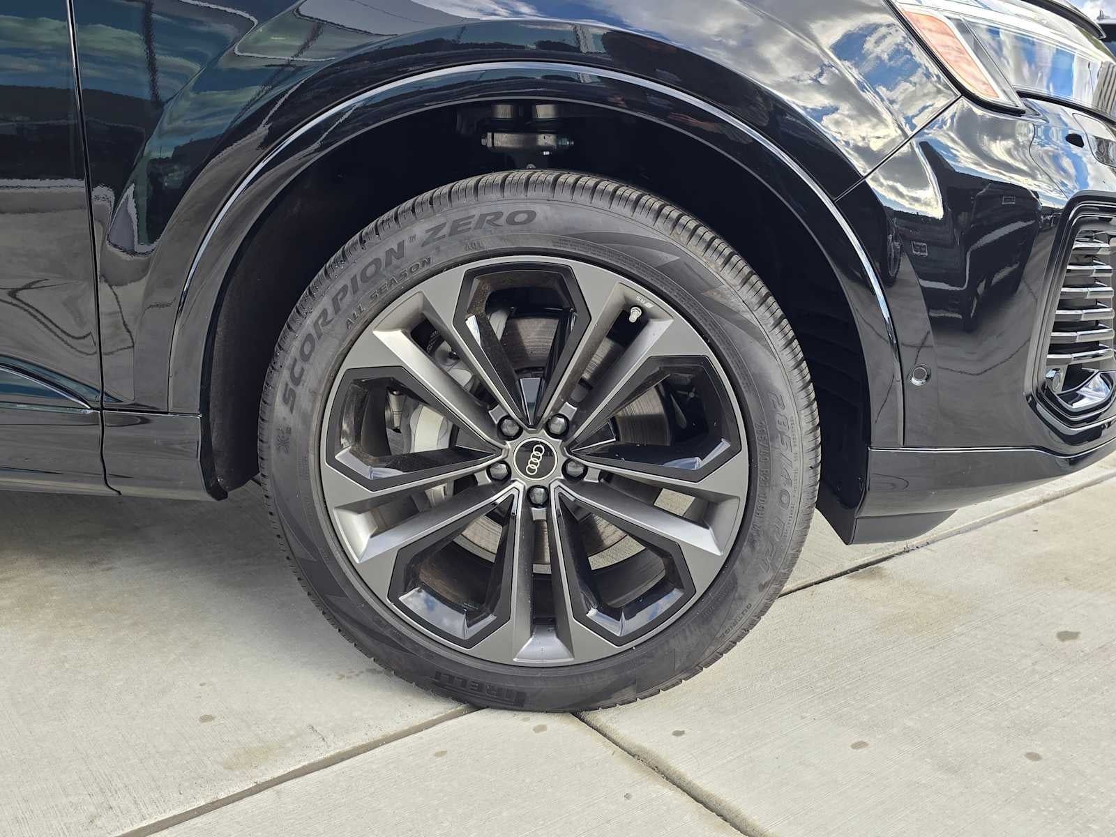 2025 Audi Q7 Premium Plus