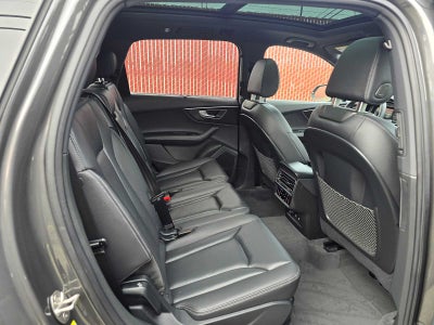 2026 Audi Q7 Premium Plus