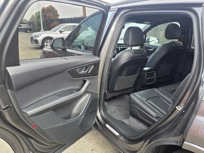 2026 Audi Q7 Premium Plus